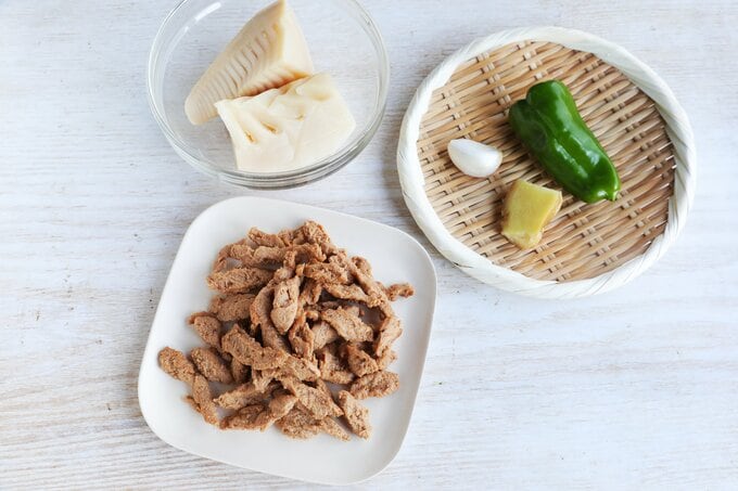 チンジャオロースの材料