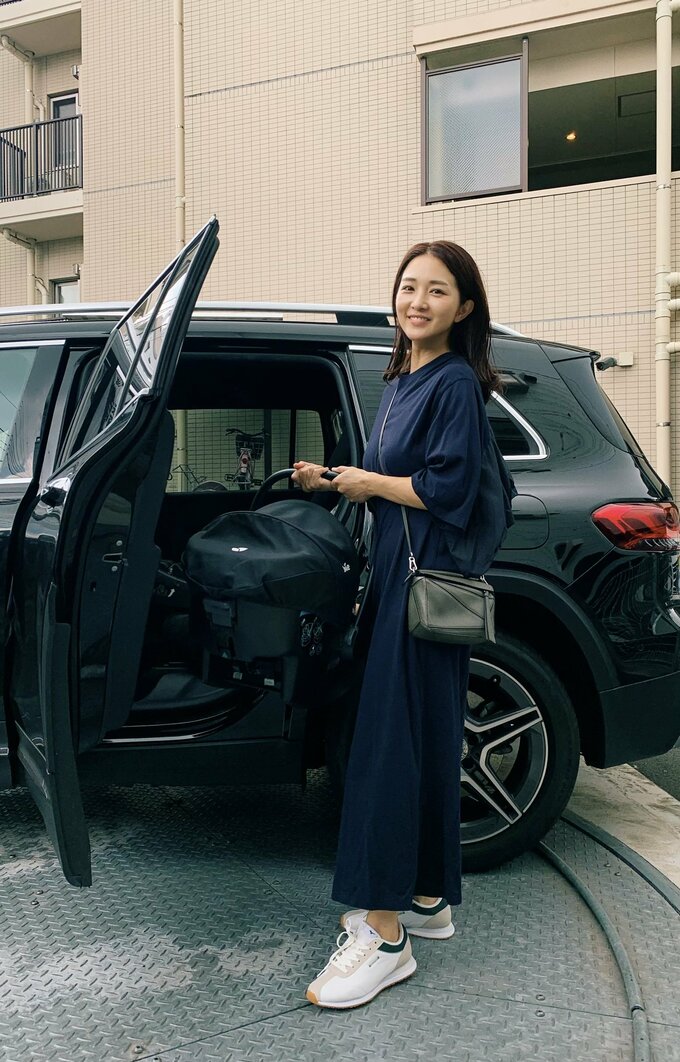 明賀さん私服