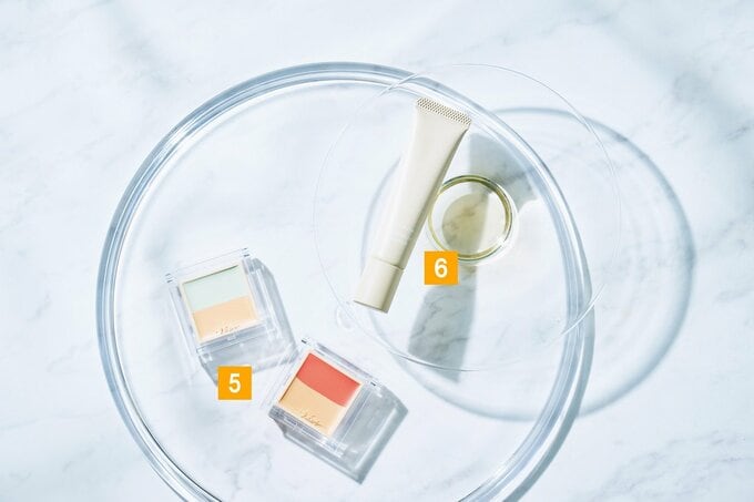 【画像左】ヴィセ カラーデュオ トリック コンシーラー 全8種(コーセー)/【画像右上】ディセンシア ハイカバーフィットコンシーラー 12g(ディセンシア)