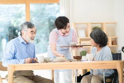 80代両親と叔母が認知症に。離れて暮らす子どもたちの対応と決断