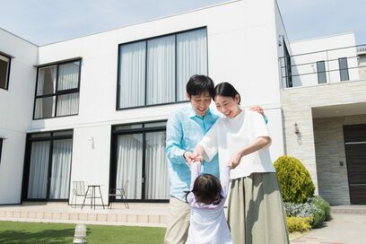 これが貯めている人の考え方！持ち家や新車、盛大なお葬式は本当に必要？