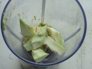 ブロッコリーとアボカドのパック」