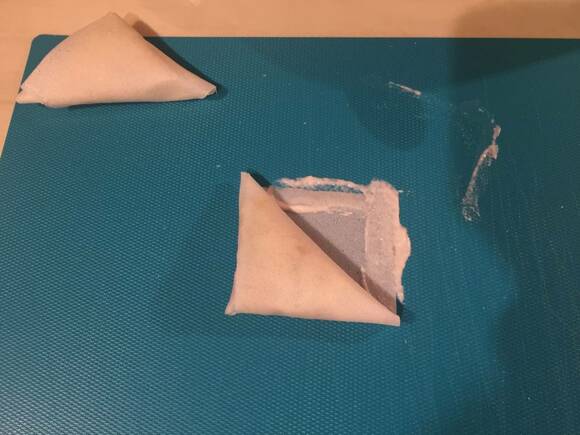 サモサ風バターチキン春巻き