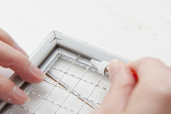 100円グッズできる! おしゃれなアクセサリーかけのつくり方