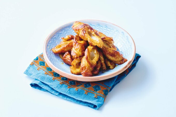 バターとカレールウでちくわ炒め