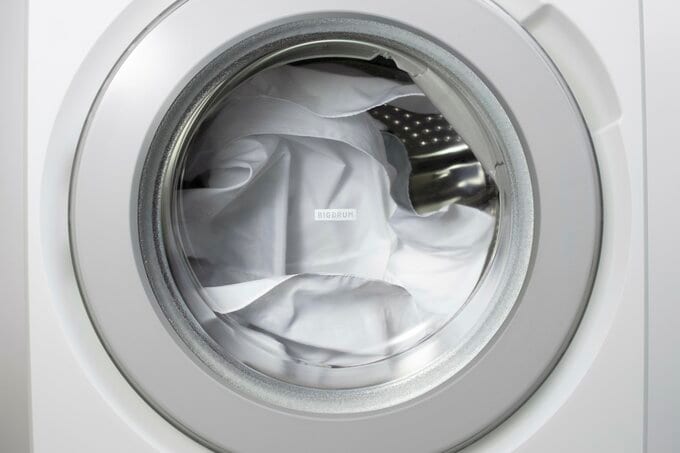 独自技術で衣類に直接風を当てる