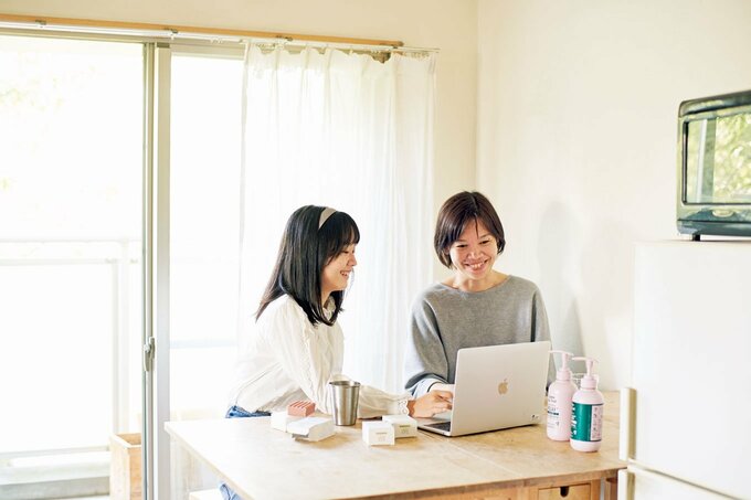 女性と子ども