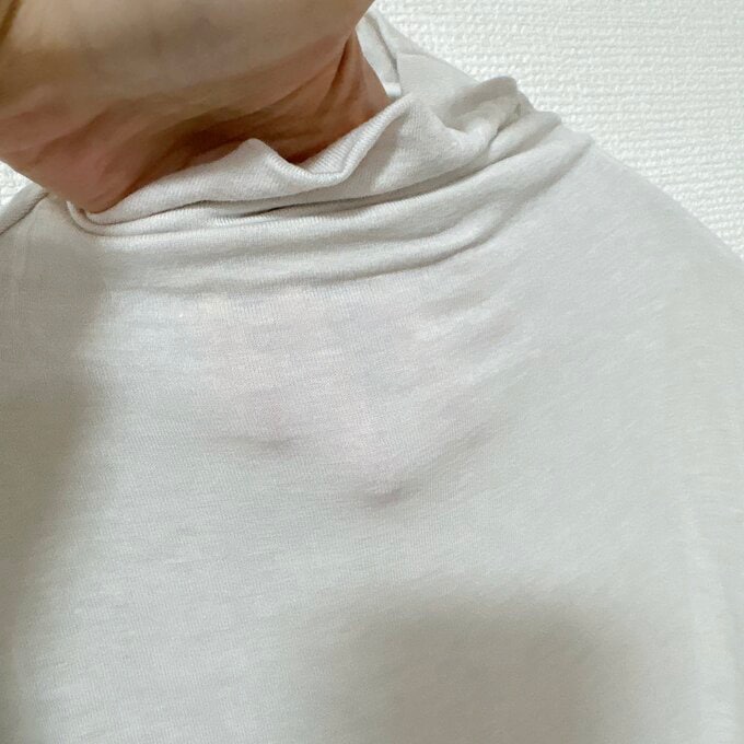 ユニクロ　カシミヤヒートテック