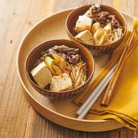 電子レンジで簡単「すき焼き風煮込み」。味つけはめんつゆだけ