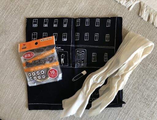 ティピーテントを固定するための道具