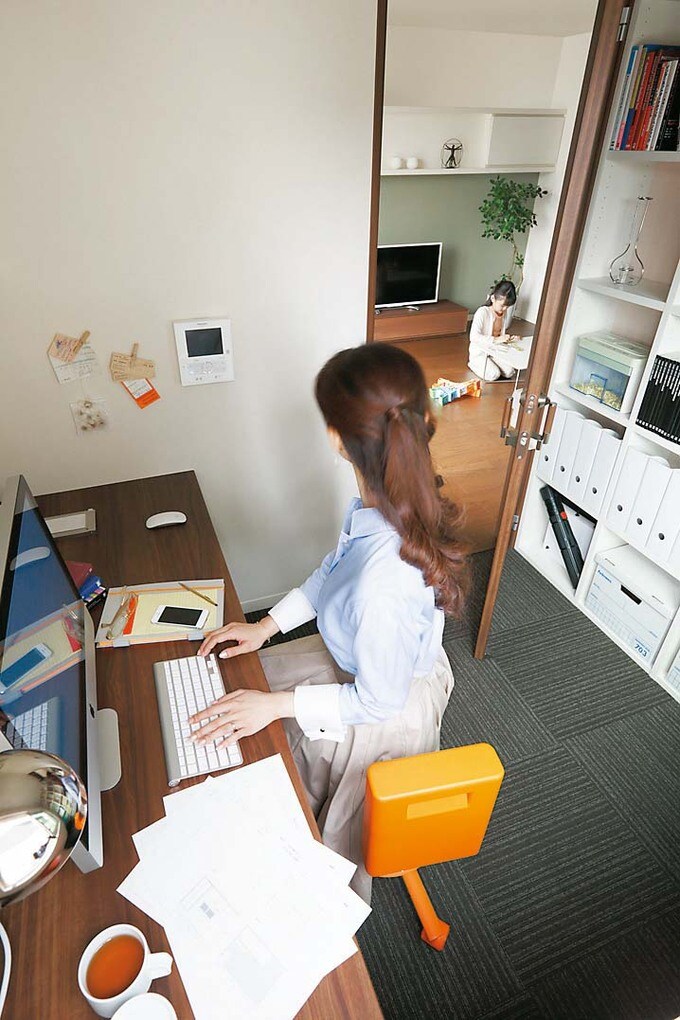 テレワーク専用の個室「ミニラボ」