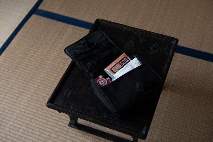 ポリエステル 吊るして使える洗面用具ケース