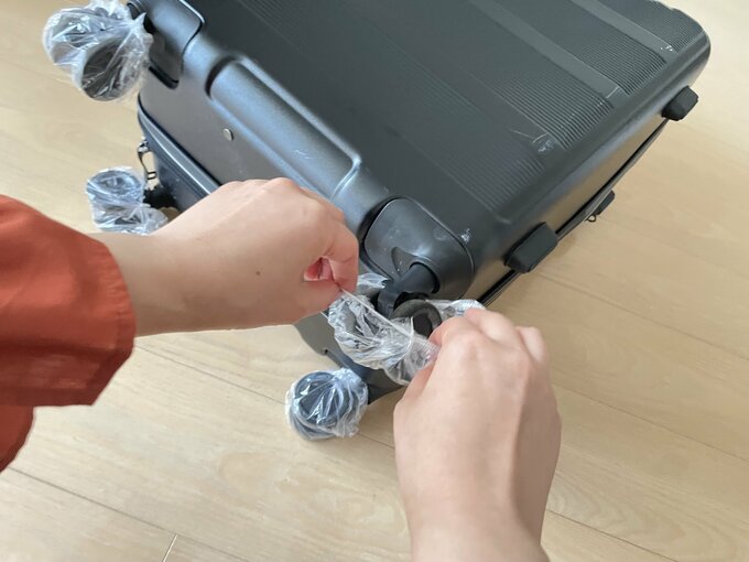 キャスターカバーをつける最中