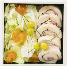 レンチンでつくる、おせちサラダチキン！パーティのオードブルにも