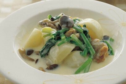 「鶏肉とカブのクリーム煮」レシピ。やさしい味わいで体ほかほか／大庭英子さんの冬おかず