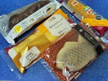 手が汚れずおいしい！レジャーに便利なコンビニスイーツ大集合