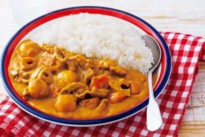 業務スーパーの冷凍「和風野菜ミックス」レシピ2種。カレーと豚汁に簡単アレンジ