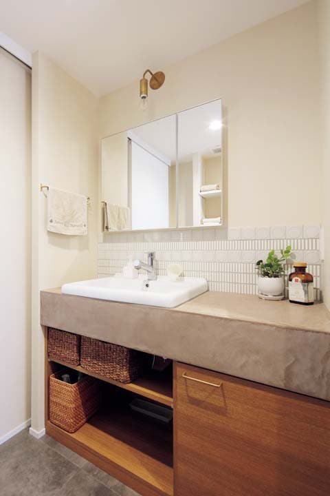 モールテックスで仕上げたオリジナルの洗面台