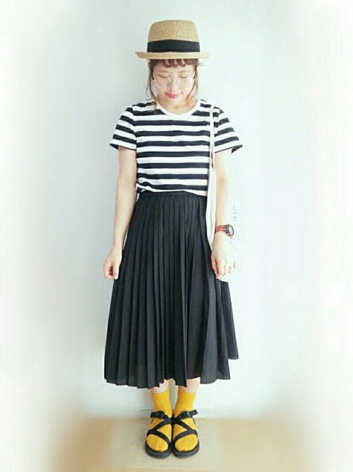 ビビッドカラーのソックスにも挑戦