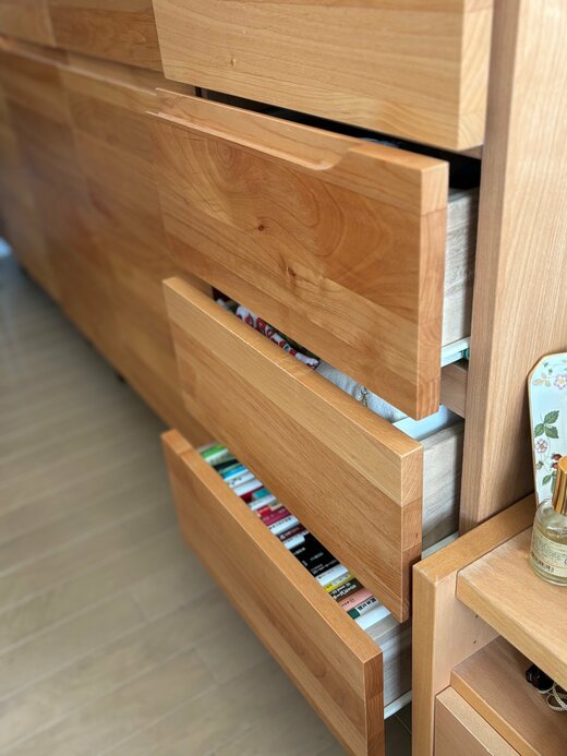 押し入れを少しだけ開けて空気の通り道をつくる