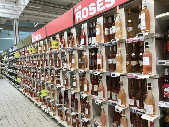 ロゼワインのカクテル「ロゼパン」が大流行！