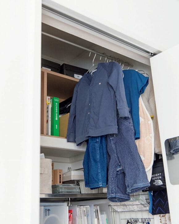 子ども服を手前にしまい 着替えや外出をラクに