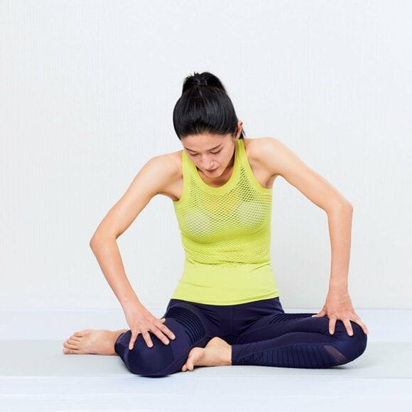 下げて横すわり頭