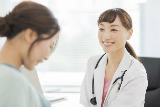 医者と女性