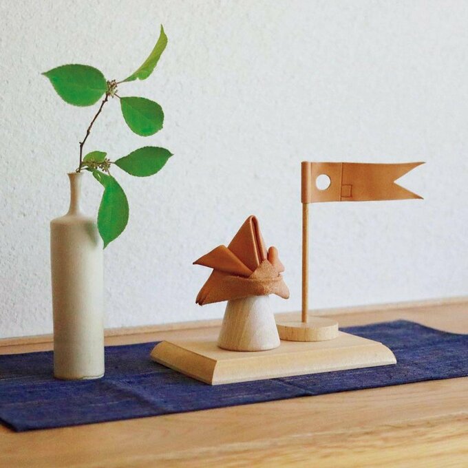 コンパクトな兜飾り