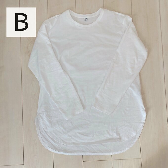B：スムースコットンシャツテールT（1500円）