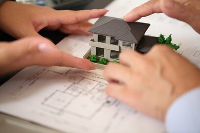 平面図と配置図、家づくり初心者はどこをチェック？プランの良し悪しを見極めよう