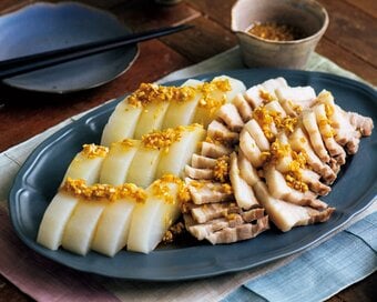 コウケンテツさんの大根とゆで豚のネギソース。ゆでるからヘルシー