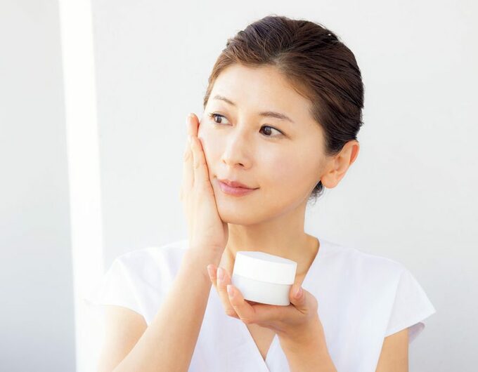 片頬にクリーム