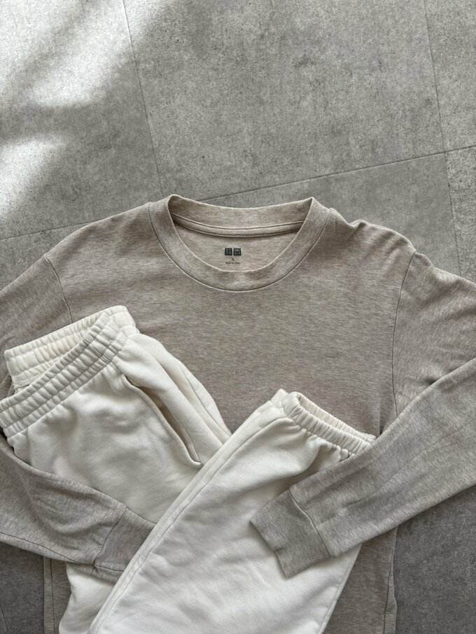 ユニクロ　メンズロンT