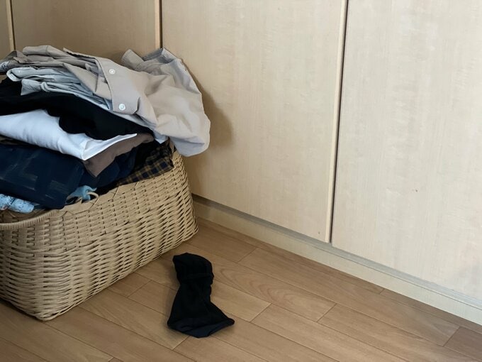 飛び出た洗濯もの