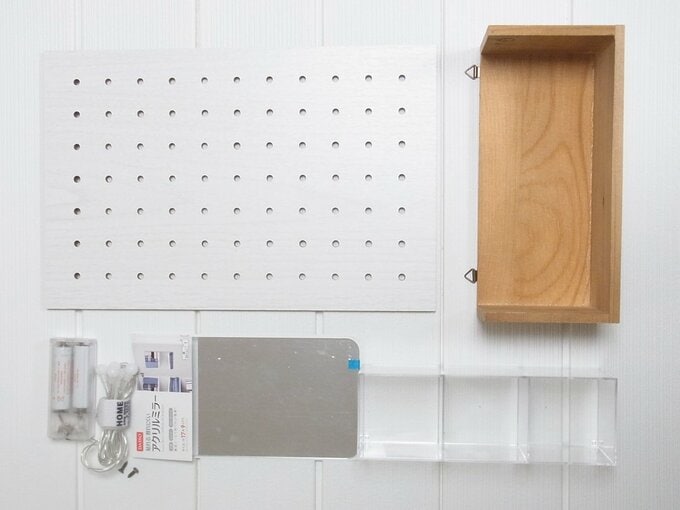 メイクスタンドとして使うことも