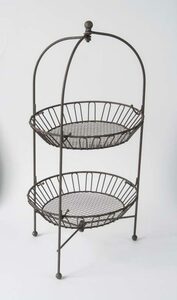 2段トレーはガーデンパーティに