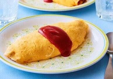 オムライスが失敗なしでお店の味に。普段の卵料理が一気においしくなるコツ