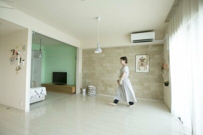 食洗機も収納スペース!? 家をすっきり見せる達人の収納アイデア