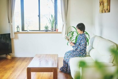 60代、「手放す」ことで自分の時間が増えた。洋服はワンピースで制服化