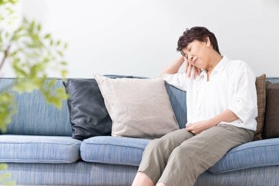 更年期にあらわれやすい不調は？症状が似ている病気にも注意を
