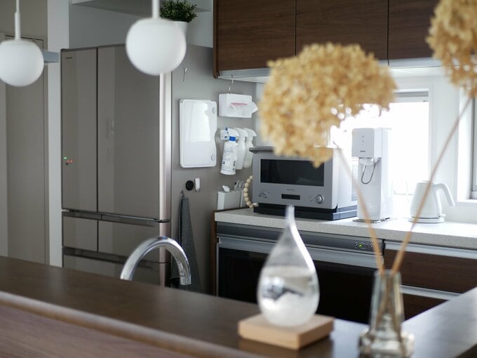 粘着クリーナーでおうちをきれいに