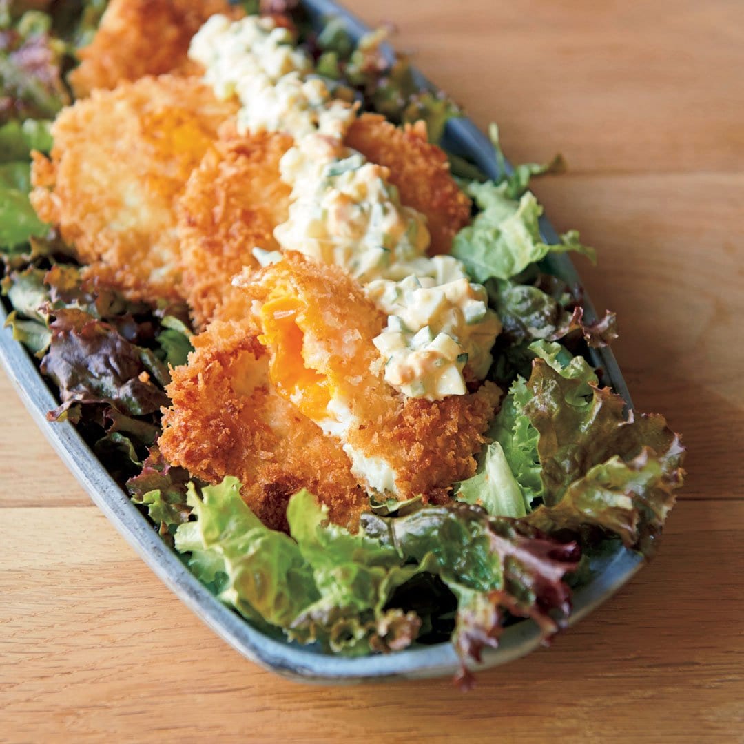 家政婦 志麻さんの卵フライ アツアツの半熟卵に自家製タルタルをたっぷりと