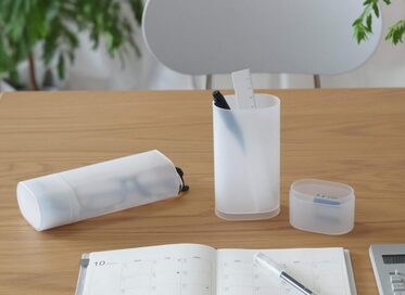 無印良品のメガネケースに文房具やカトラリーを入れたらすっきり片づいた！