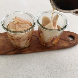 旬の新ショウガを甘酢漬けに。簡単につくれて、ご飯のおともにぴったり！