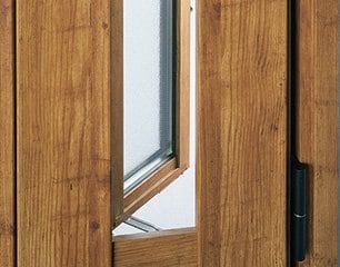 通風ドアアップ