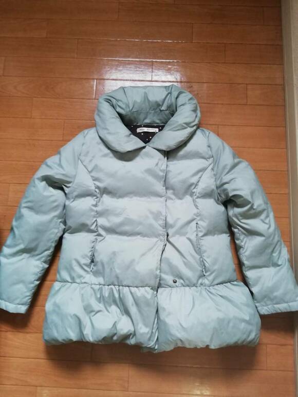 ダウンジャンパー