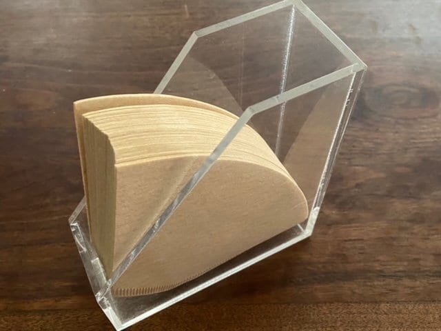 無印良品のアクリルスタンドに置くと使いやすい