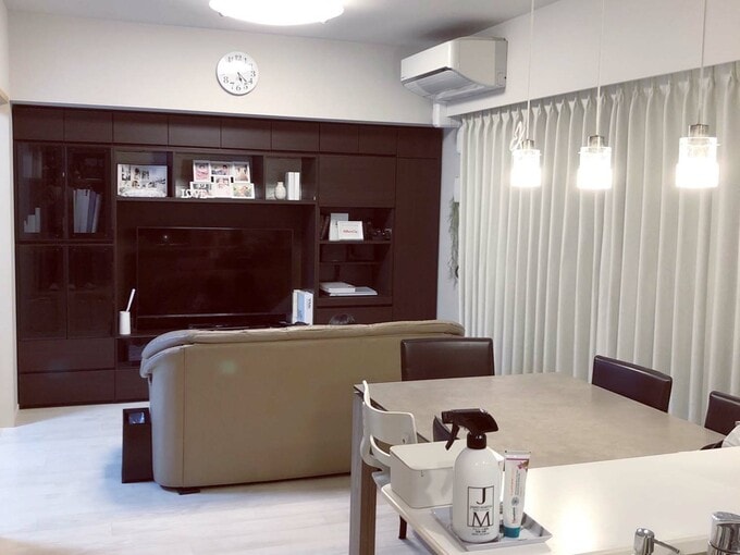 リビングの壁面収納