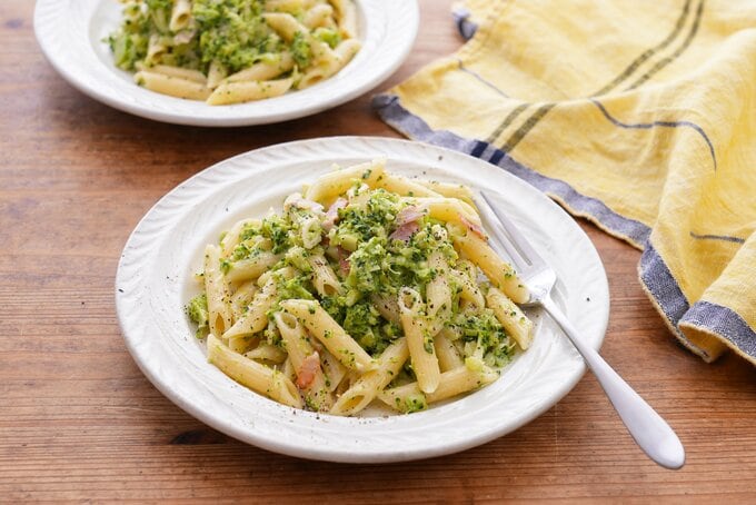 ベーコンとブロッコリーのクリームペンネ